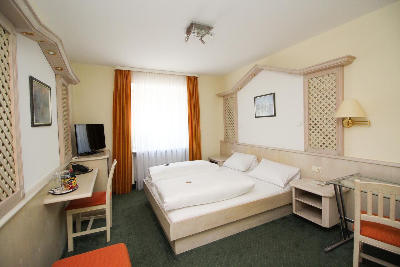 מינכן Hotel Leopold מראה חיצוני תמונה