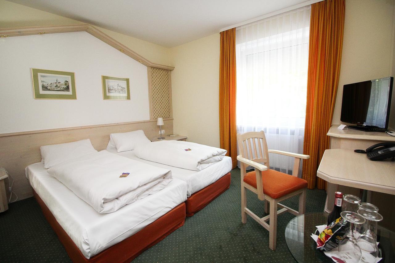 מינכן Hotel Leopold מראה חיצוני תמונה
